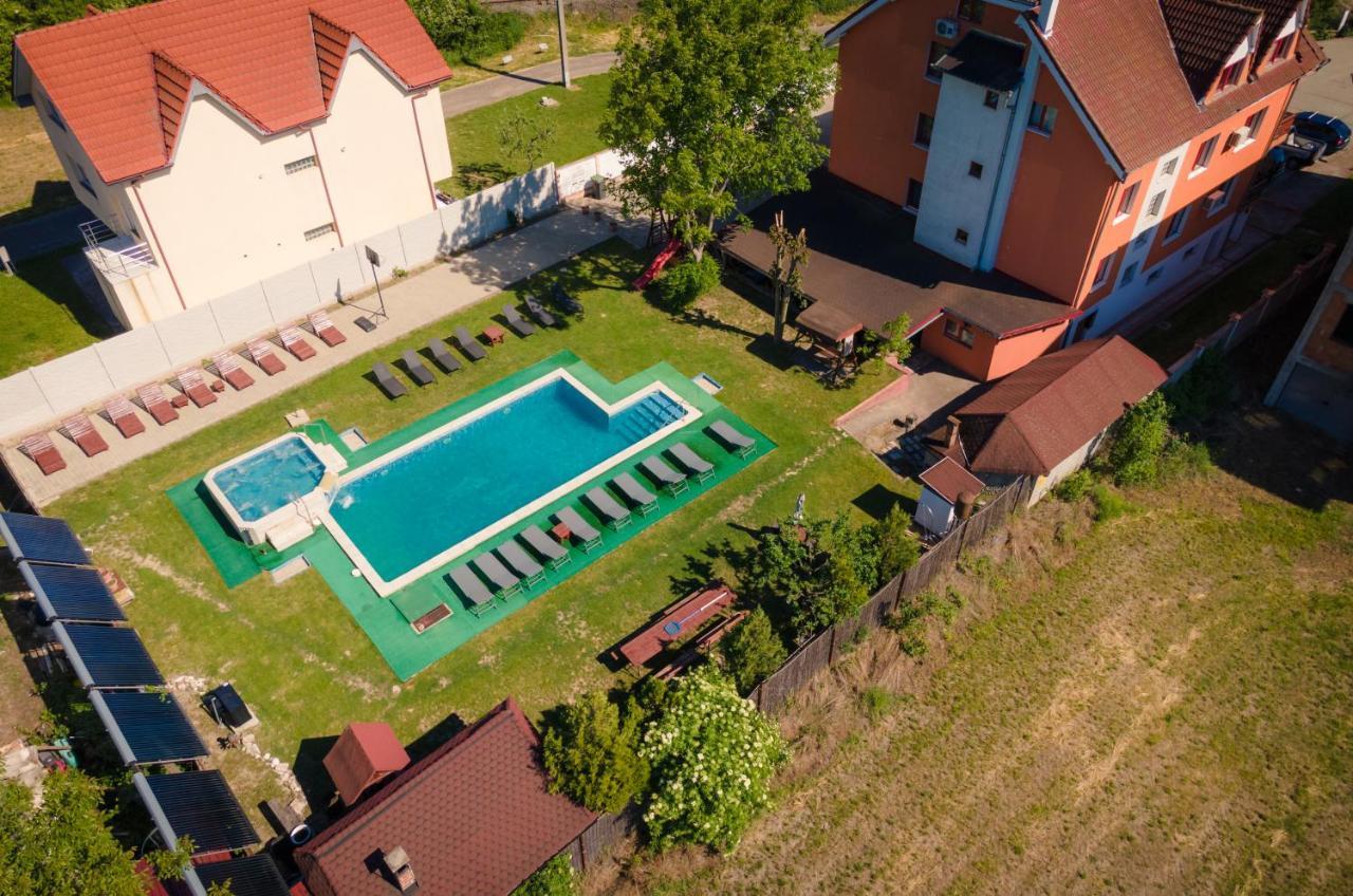 Pensiunea Casa Porojan バイレ・ウヌ・マイ エクステリア 写真